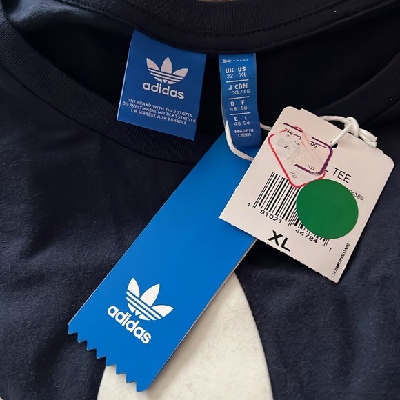 Adidas Navy and Gray Logo T-Shirt - Picture 3 of 3